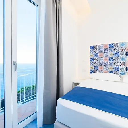 Bed & Breakfast Eden Sul Mare 3*