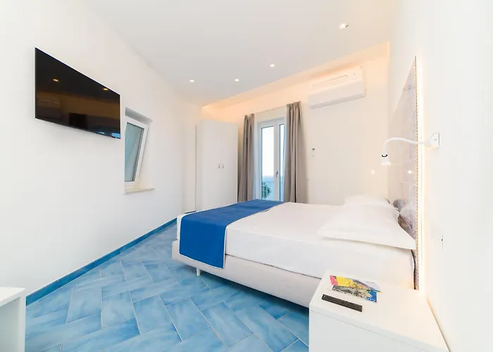 Eden Sul Mare Bed & Breakfast 3*