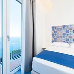 Bed & Breakfast Eden Sul Mare 3*