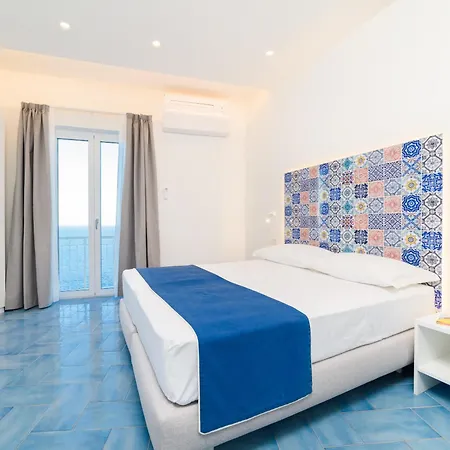 Alojamento de Acomodação e Pequeno-almoço Eden Sul Mare Amalfi